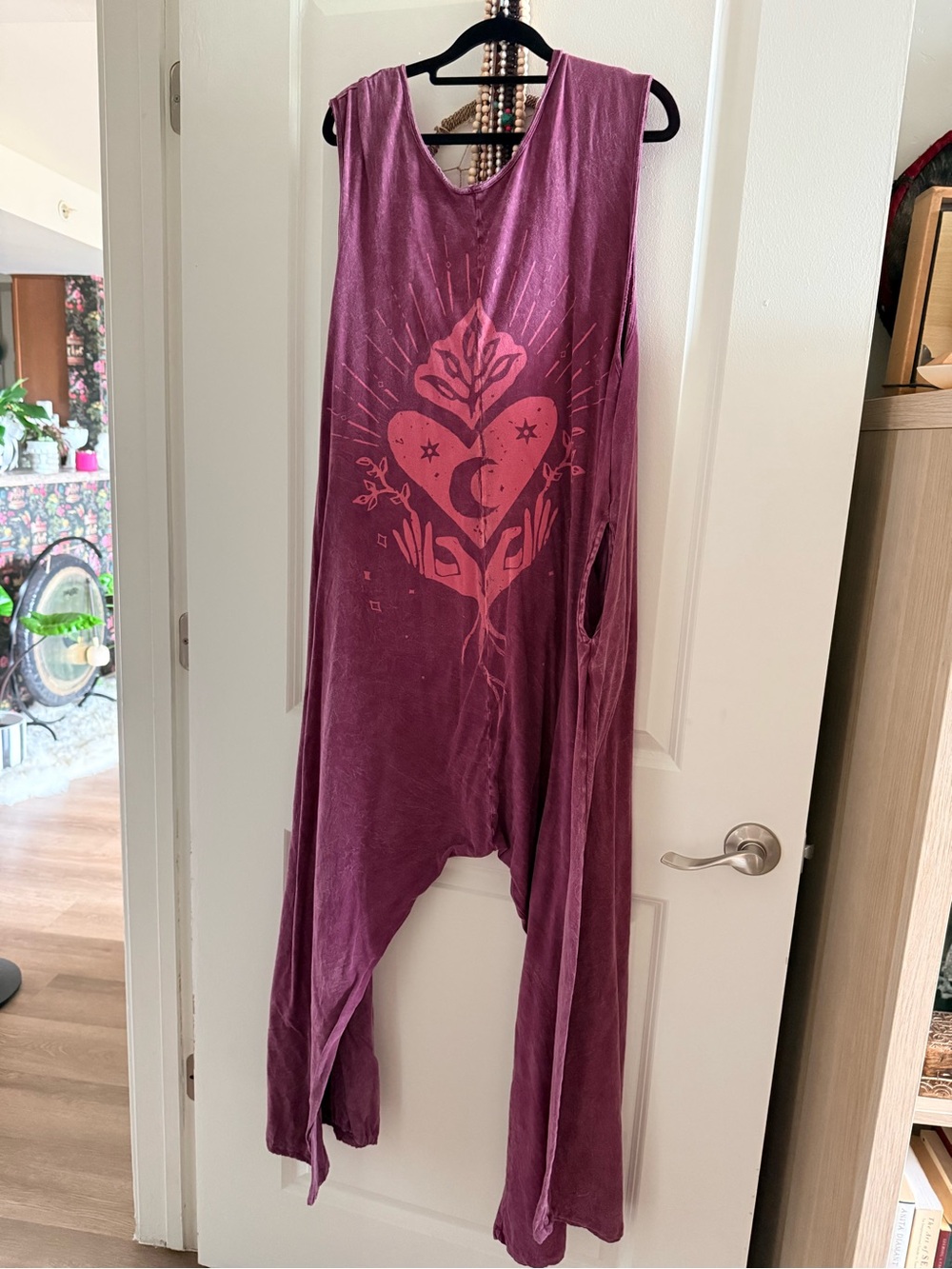 Sleeveless Plum Graphic Jumpsuit with Moon Heart Print